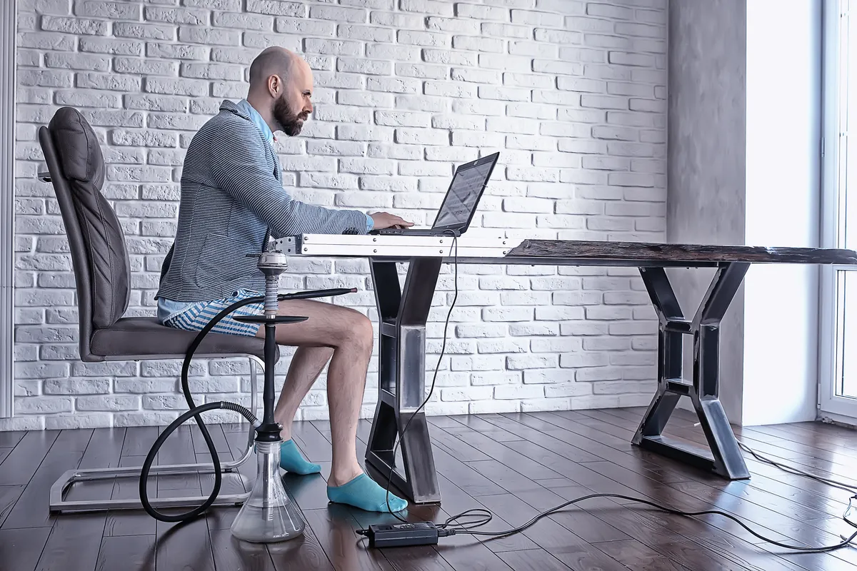 Biurko z regulacją wysokości sit‑stand – ranking biurek elektrycznych 2025–2026